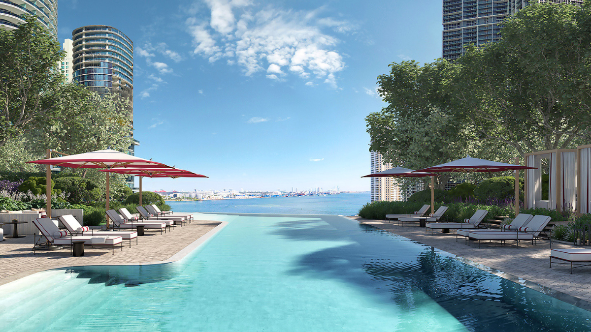 Pool view leading into Miami ocean overlook.