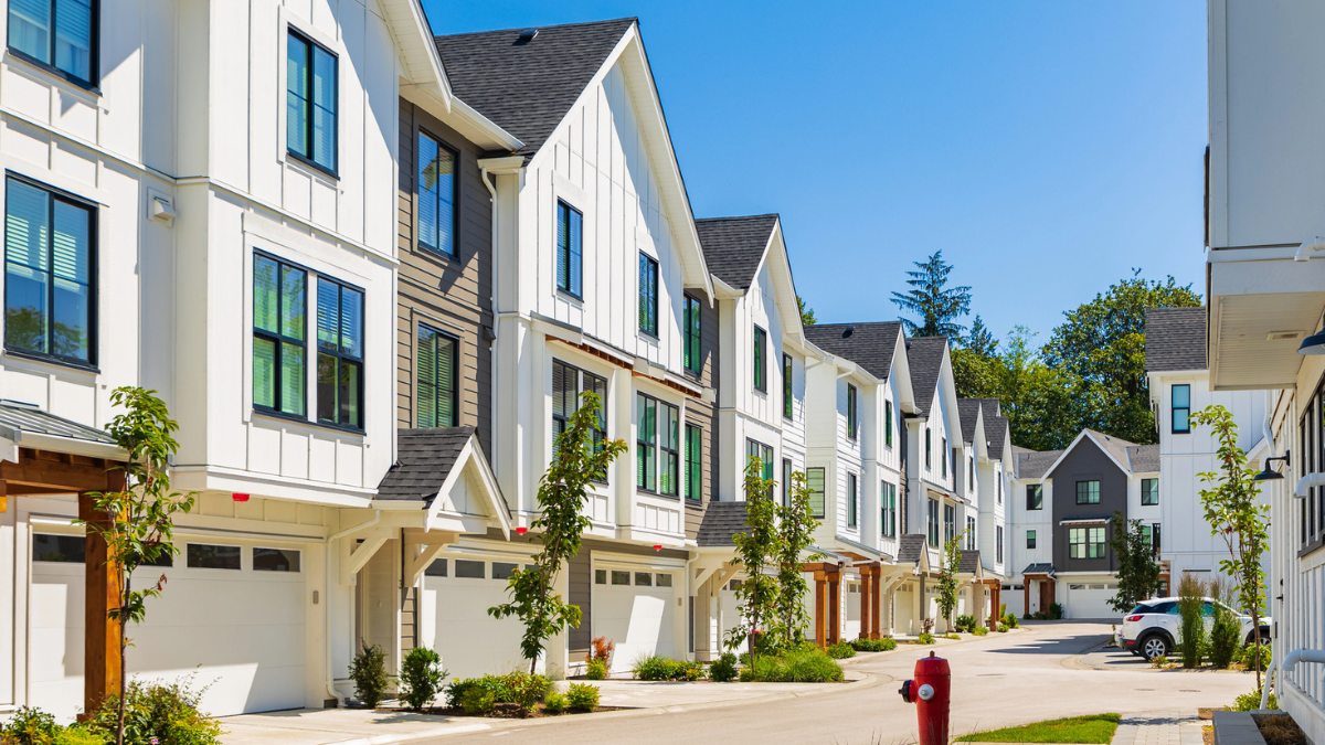 North American rental townhomes illustrate financing strategies investors use to build scalable real estate portfolios.
