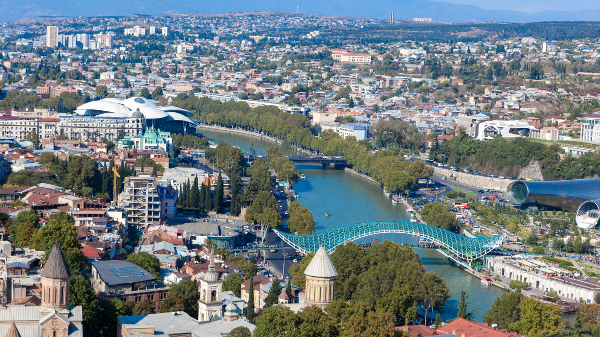 Aerial view of Tbilisi real estate market highlighting Georgia property buying opportunities for 2025-2026 investors.