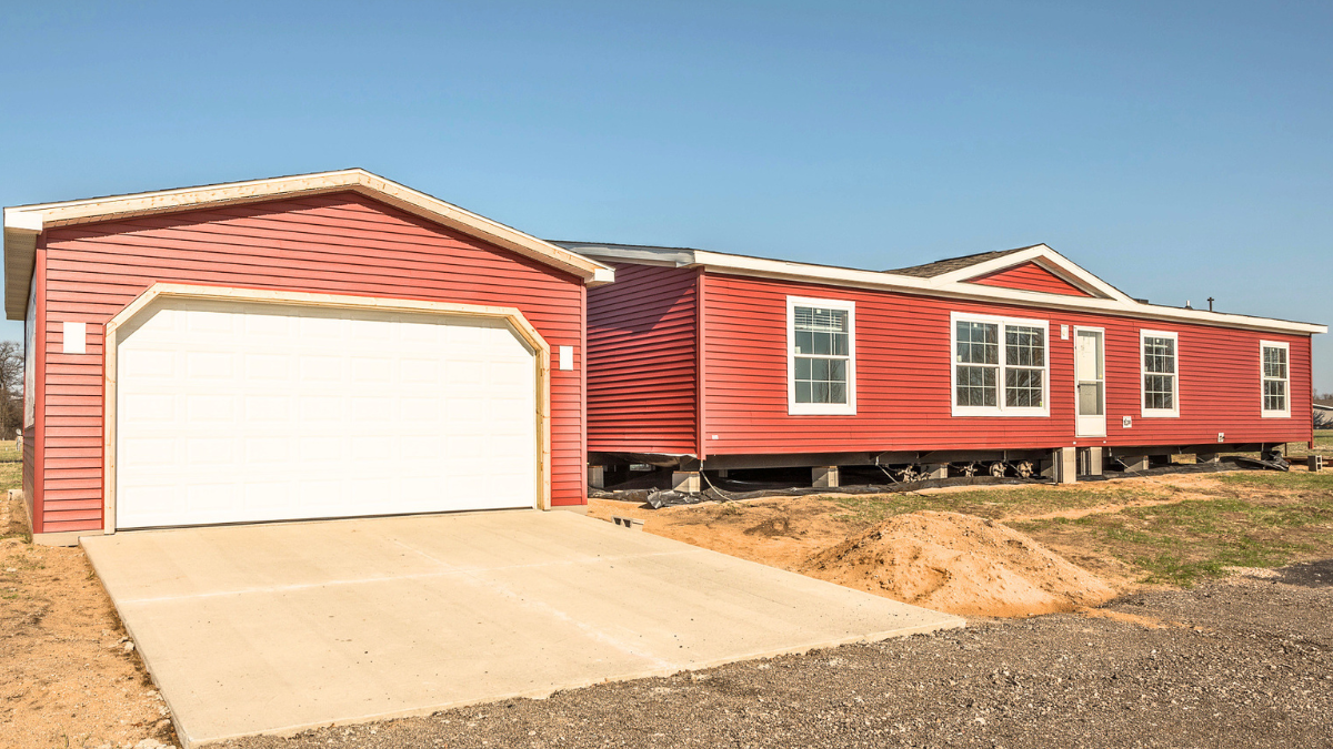 Manufactured homes with attached garage show depreciation risks investors should evaluate after OBBBA changes carefully.