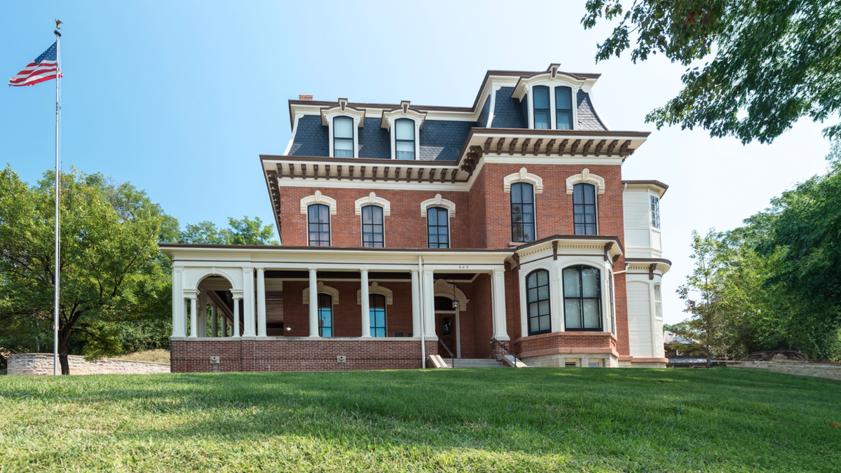 Davenport historic home roof replacement needs preserving architectural character, weather protection, and long-term property value.
